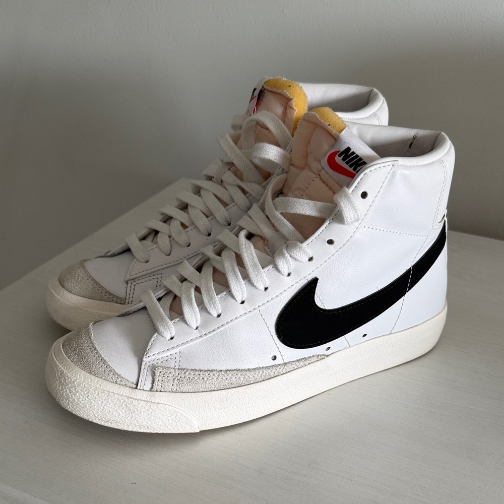 Nike Blazer Mid ‘77